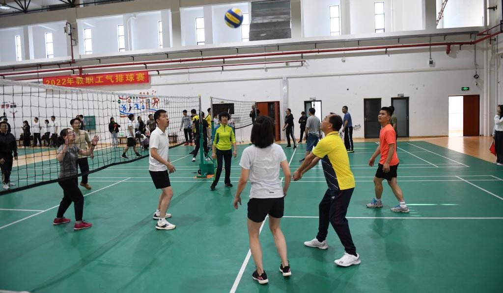 说明: https://www.glnc.edu.cn/__local/3/57/A6/3612079AB54C8B4751911D91378_3A17B05A_1CBF0.jpg
