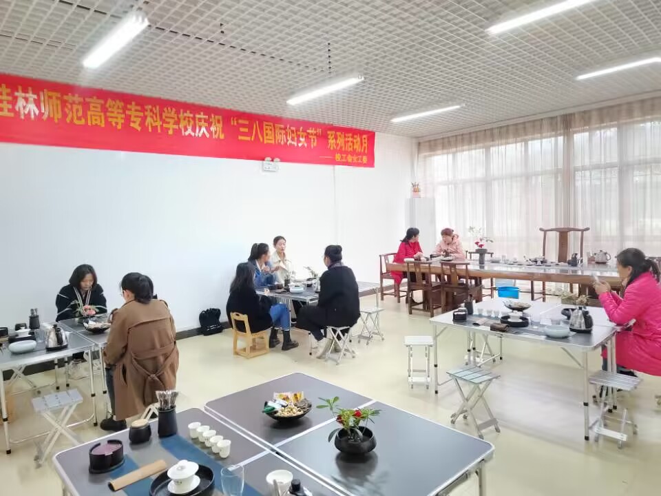 说明: D:\我的文件\Documents\Tencent Files\503035762\Image\C2C\06300AE0A2713701218B523EFEFA0329.jpg