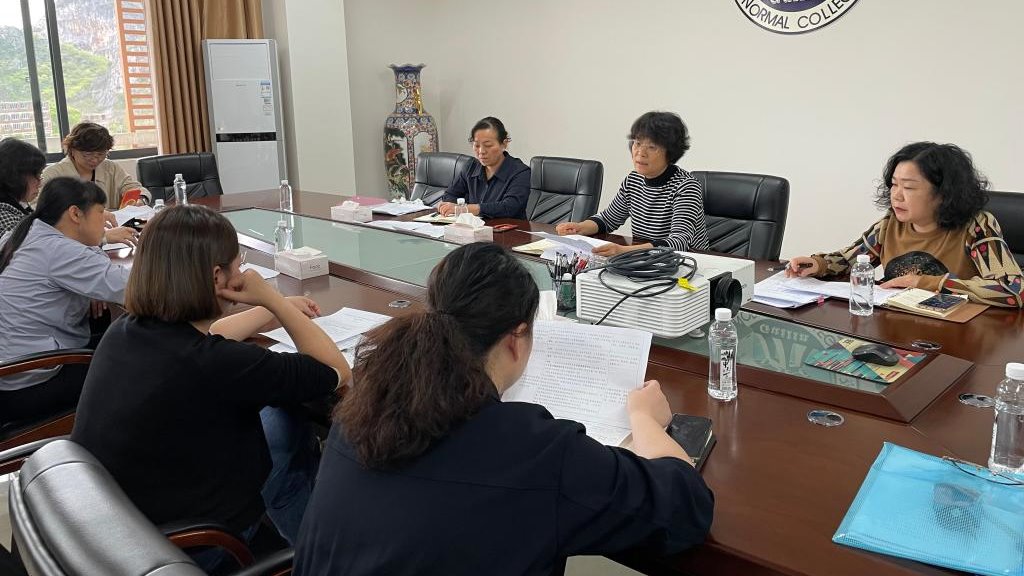 说明: https://www.glnc.edu.cn/__local/8/3E/FB/5B9D0D678981BE8831352EFA09F_2C84AE2F_1C8B2.jpg