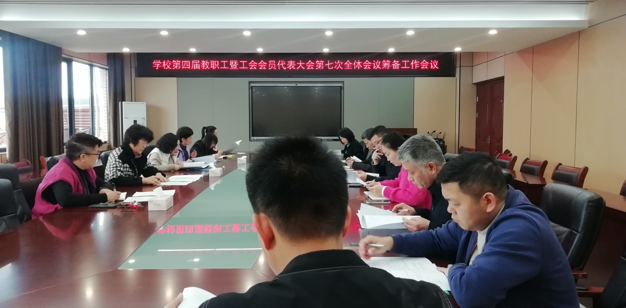 说明: https://www.glnc.edu.cn/__local/A/4A/AD/C8D2BD57F338F748B10DD5CC46E_68906E5C_B8D15.png