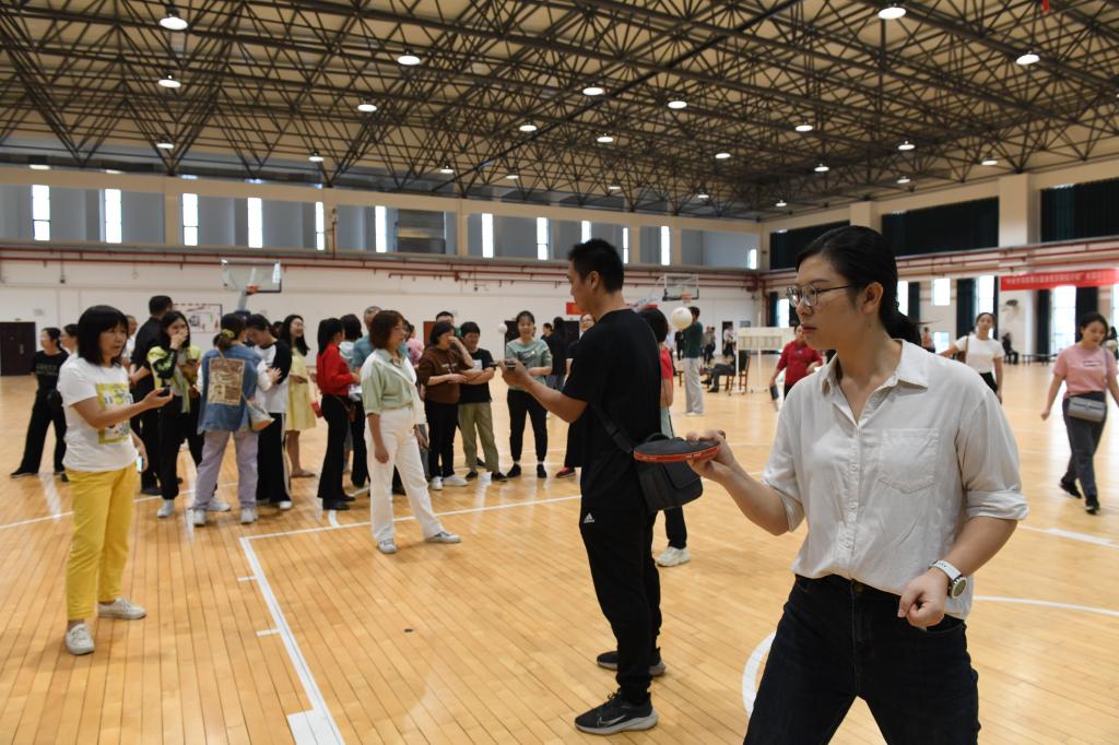 说明: https://www.glnc.edu.cn/__local/E/ED/4E/F4D93EF48690EB38EC525F610D8_0EF0B3A5_1D16B.jpg